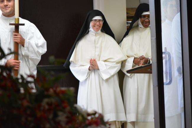 03 Before Holy Mass