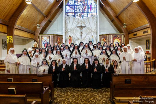 20260516 43 Community Photo with Norbertine Active Sisters